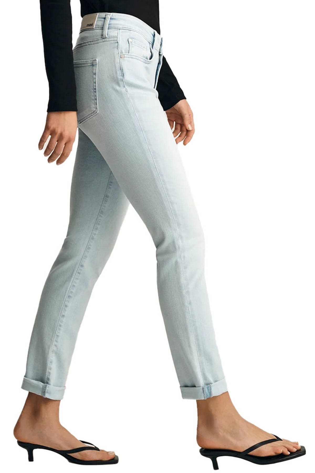 Light Denim Blue Relaxed Jean | Women's - 165.0000 - Alternative view 3