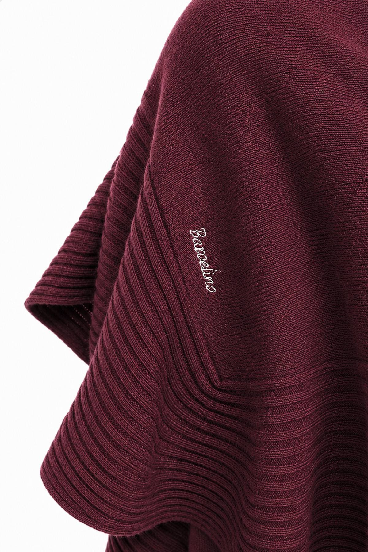 Burgundy 100% Cashmere Italian Ruffle Shawl | Women's - 565.0000 - Alternative view 3