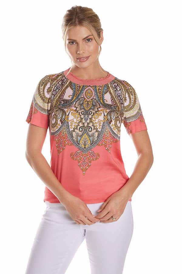 women's short sleeve printed pink tee front