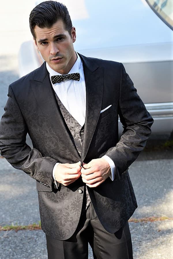 TUXEDO with fancy Silk VEST