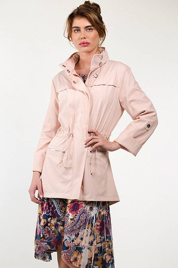 Raincoat 100% Waterpf Perforat