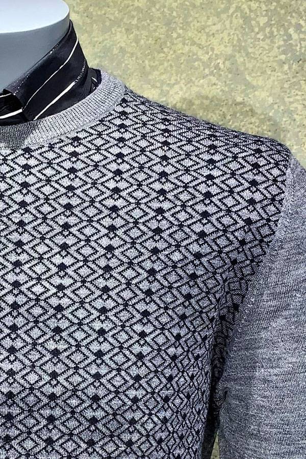 Diamond Design Crew Sweater - Barcelino